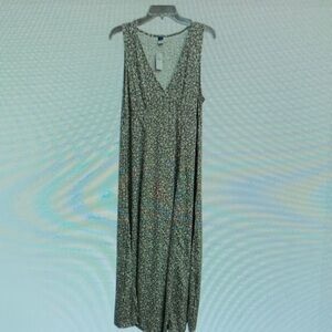 Old Navy V-Neck Patterned Maxi Dress